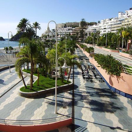 Centro-Primera Linea De Playa Almunecar Bagian luar foto